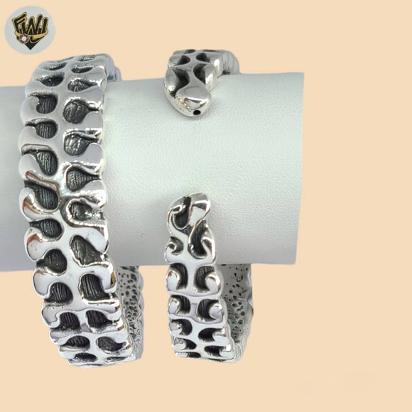 (2-0660) 925 Sterling Silver - 17.5mm Open Bangle - 2.5