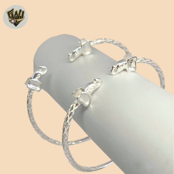 (2-0640) 925 Sterling Silver - 3mm Elephant Open Bangle - 2.5