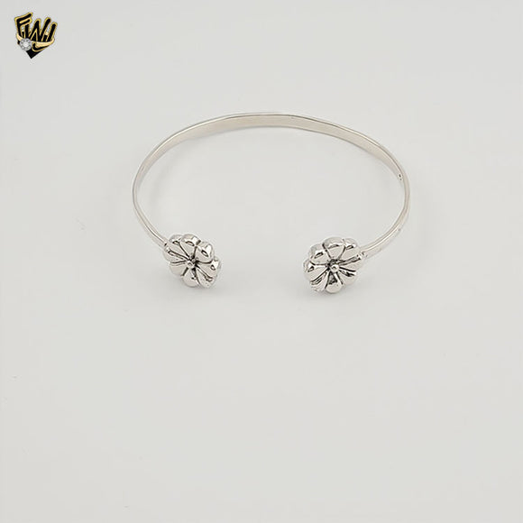 (2-0670) 925 Sterling Silver - Flower Open Bangle - 2.5