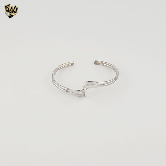 (2-0683) 925 Sterling Silver - 4.5mm Open Bangle - 2.5