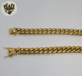 (4-3275) Stainless Steel - 8mm Curb Link Chain.