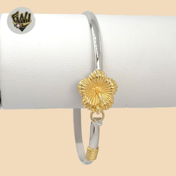 (2-0686) 925 Sterling Silver - 4mm Two Tones Flower Bangle.