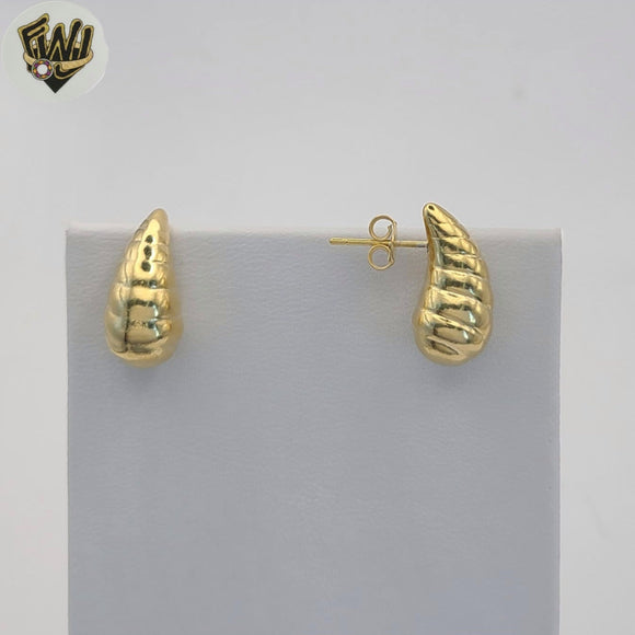 (1-1117-6) Gold Laminate - Carved Teardrop Stud Earrings - BGF