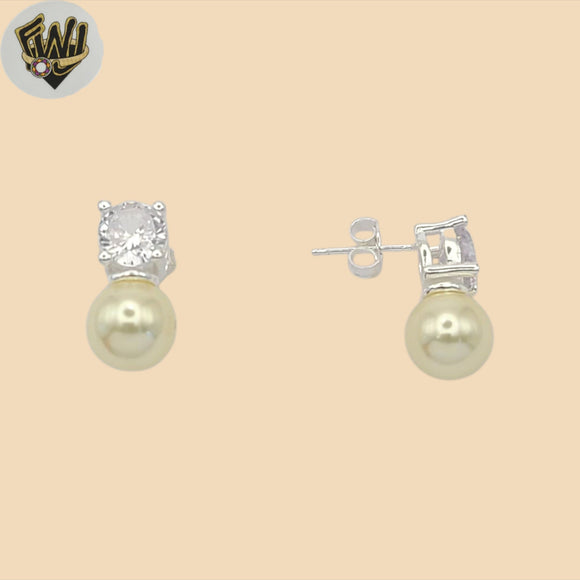 (2-3418) 925 Sterling Silver -Zircon  Pearl Stud Earrings.