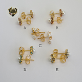 (1-1009) Gold Laminate - Pearls Earrings - BGO - Fantasy World Jewelry